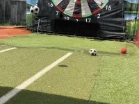 Fuß-Darts Low Budget